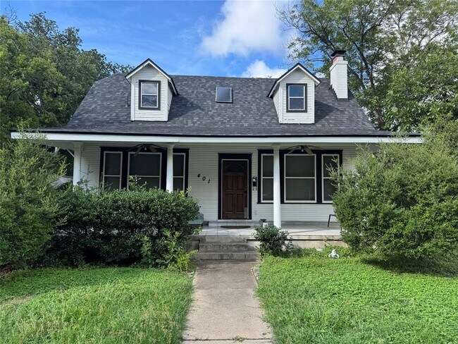 property at 401 E 35th St