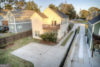 1427 Bouldercrest Rd in Atlanta, GA - Building Photo - Building Photo