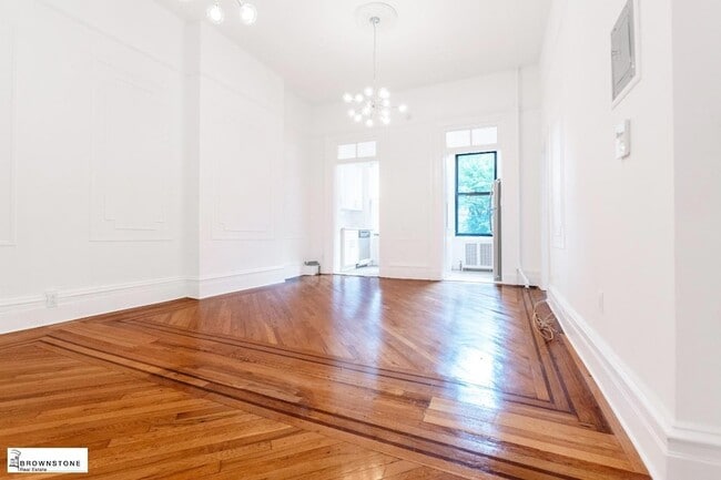 property at 86 Carroll St