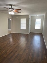 10825 Snow Pea Dr in Waco, TX - Building Photo - Building Photo