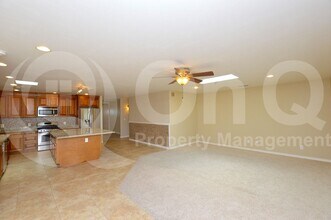 4042 E Fairmount Ave in Phoenix, AZ - Foto de edificio - Building Photo