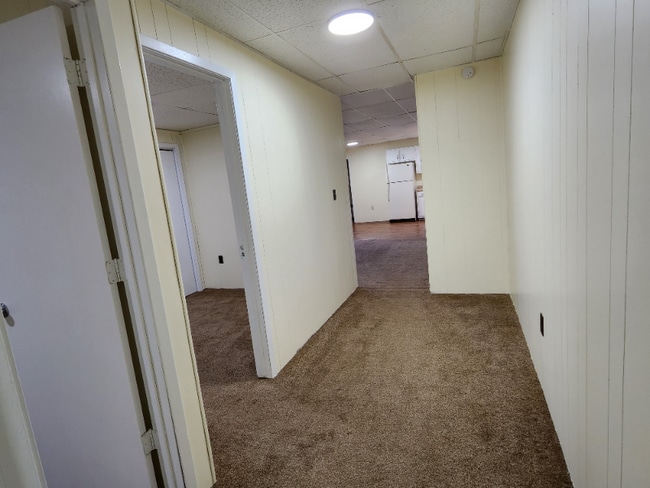 434 W Madison in Winthrop, IA - Building Photo - Building Photo