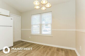 1061 Brandon Hill Way in Jonesboro, GA - Building Photo - Building Photo