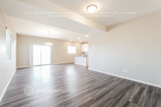 6260 Big Bird Dr, Unit 2 in Colorado Springs, CO - Foto de edificio - Building Photo