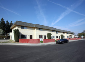 2711 San Dimas St Apartments