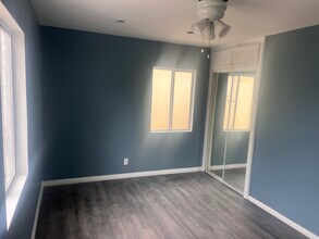 4453 Rosecrans Ave in Hawthorne, CA - Building Photo - Building Photo