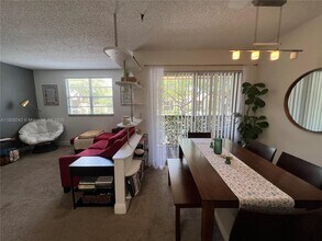 1227 SW 46th Ave in Pompano Beach, FL - Building Photo - Building Photo
