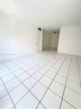 11352 Royal Palm Blvd in Coral Springs, FL - Building Photo - Building Photo