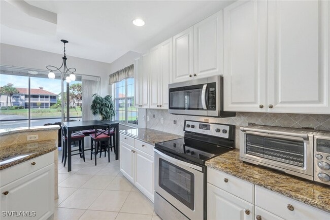 property at 3056 Horizon Ln