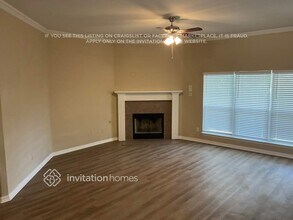 2140 Waterfield Ct in Grand Prairie, TX - Building Photo - Building Photo