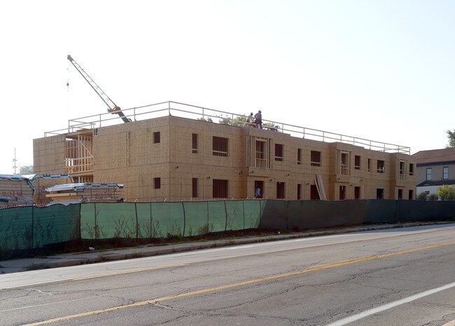 Walnut Commons in Muncie, IN - Foto de edificio - Building Photo