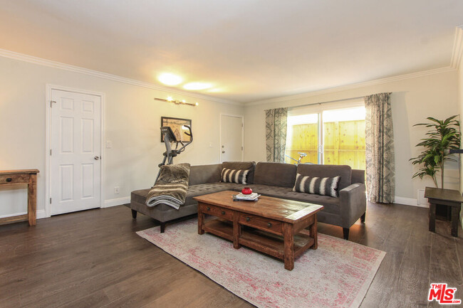property at 844 7th St