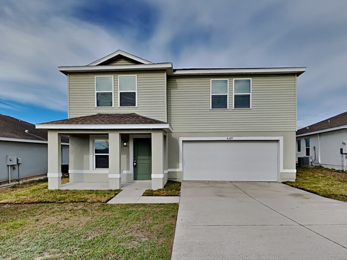 4189 High Ridge Ave in Spring Hill, FL - Building Photo