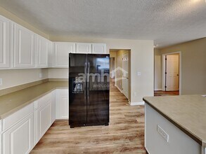 8093 Willow Brook Crossing Dr in Blacklick, OH - Building Photo - Building Photo