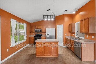 3140 Border Creek Dr in Crestview, FL - Building Photo - Building Photo