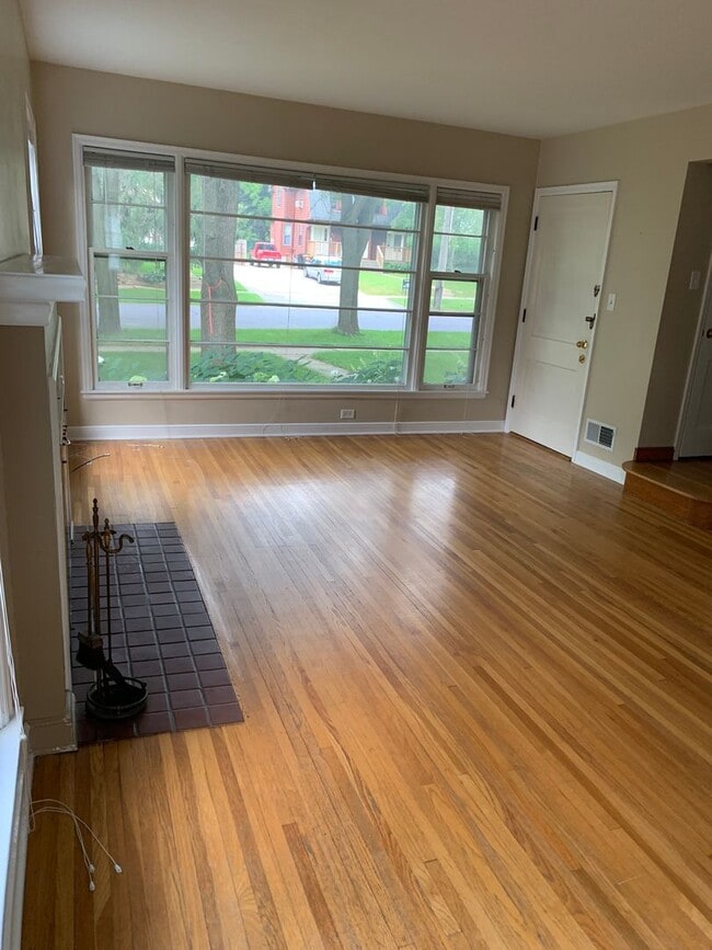 842 7th Ave SW in Rochester, MN - Building Photo - Building Photo