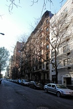 320-324 W 83rd St in New York, NY - Foto de edificio - Building Photo