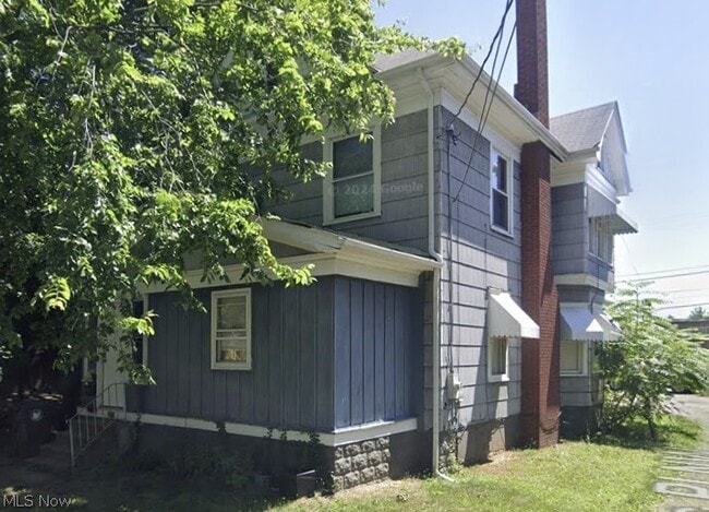 property at 1328 Logan Ave NW