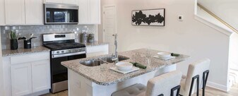 918 Clearhaven Ln in Fuquay Varina, NC - Building Photo