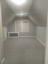 121 W 28th St, Unit 3 in Bayonne, NJ - Building Photo - Building Photo