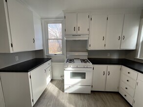 21 S Washington St in Shippensburg, PA - Foto de edificio - Building Photo