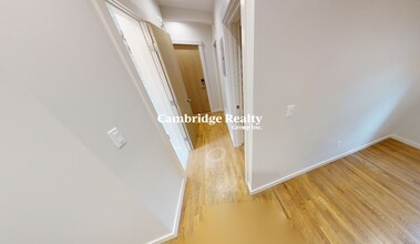 2 Belvidere Pl, Unit 2T in Cambridge, MA - Building Photo - Building Photo