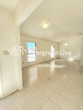 2102 Santa Clara Ct in Portales, NM - Building Photo - Building Photo