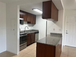 8950 SW 69th Ct in Pinecrest, FL - Building Photo - Building Photo