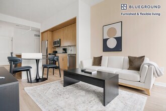 4909 Auburn Ave in Bethesda, MD - Building Photo - Building Photo