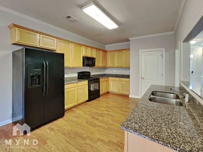 1313 Stone Bay Dr SW in Atlanta, GA - Building Photo - Building Photo