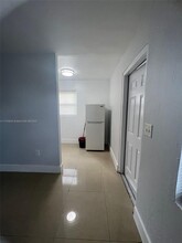 1285 NW 60th St in Miami, FL - Building Photo - Building Photo