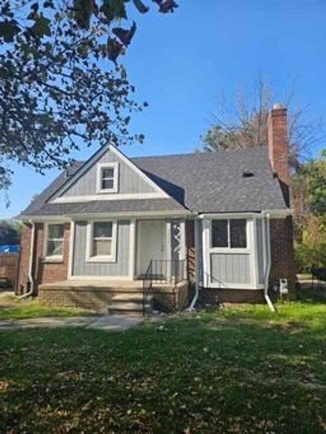 property at 5731 Neff Ave