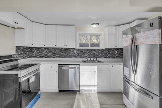 52-54 Mt Globe St in Fitchburg, MA - Building Photo - Building Photo