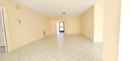 6266 Blue Baneberry Ln in Greenacres, FL - Building Photo - Building Photo