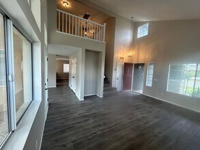 947 Cheyenne Rd in Corona, CA - Building Photo - Building Photo
