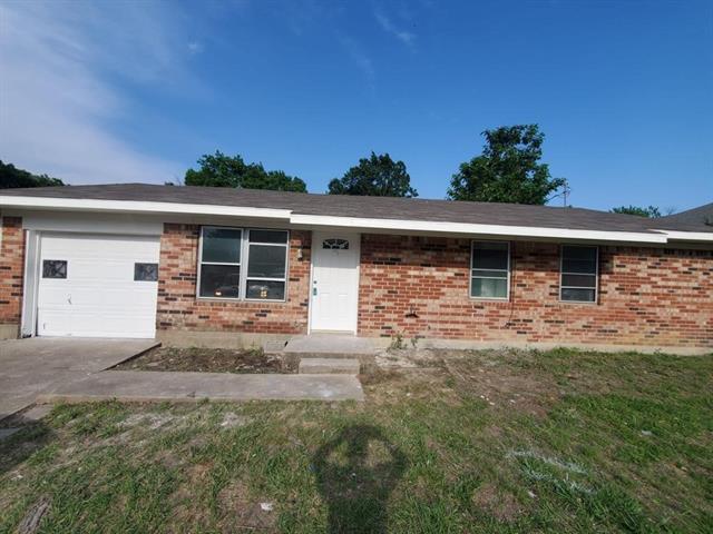 803 9th St in Princeton, TX - Building Photo