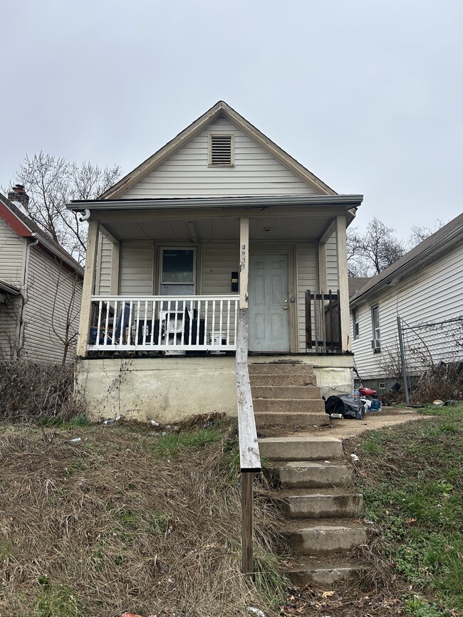 property at 4935 Alcott Ave
