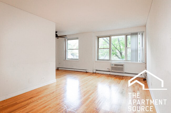 property at 3710 N Pine Grove Ave