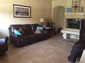 902 Solaris Pl in Longview, TX - Building Photo - Building Photo