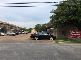 College Park Apartments in Killeen, TX - Foto de edificio - Building Photo