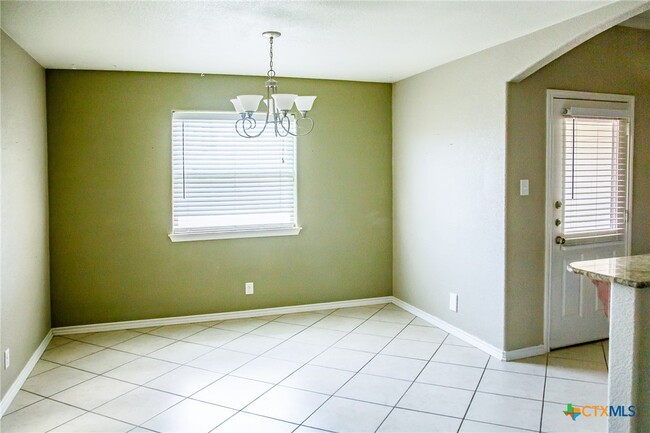 2908 Tarrant County Dr