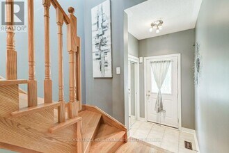 173 Tom Taylor Crescent in Newmarket, ON - Building Photo - Building Photo