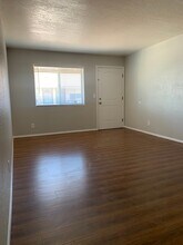 208 S Doran in Mesa, AZ - Foto de edificio - Building Photo