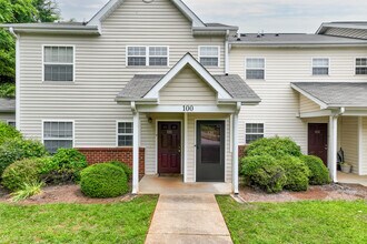 Griffith Commons in Winston-Salem, NC - Building Photo - Building Photo