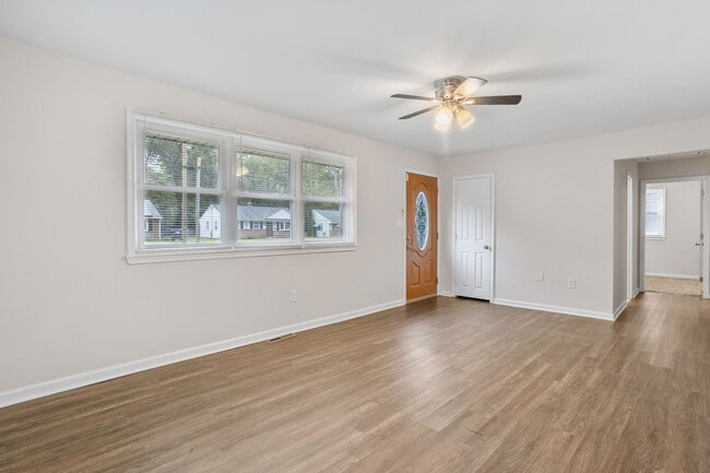 158 Peterson Blvd in Deptford, NJ - Building Photo - Building Photo