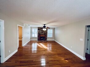 273 Hollywood Forest Dr in Orange Park, FL - Building Photo - Building Photo