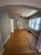 824 E Wright St in Milwaukee, WI - Building Photo - Building Photo