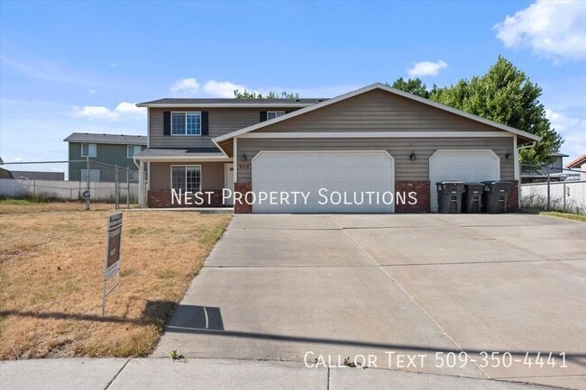 812 Sage Bay Dr in Moses Lake, WA - Building Photo - Building Photo