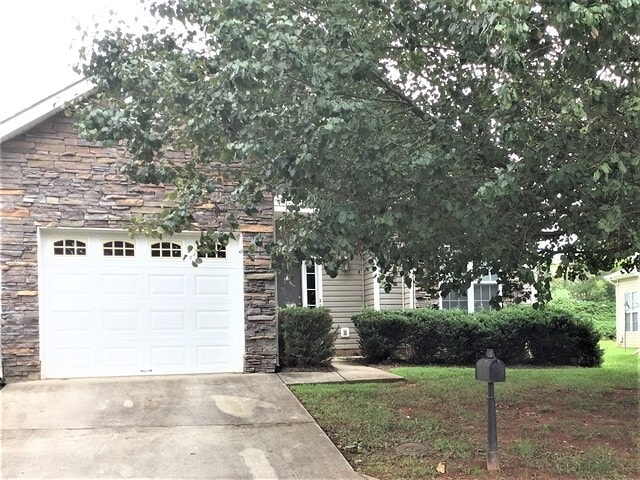 property at 129 Cameron Way Cir
