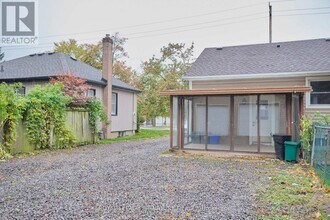 784 S Pelham Rd in Welland, ON - Building Photo - Building Photo